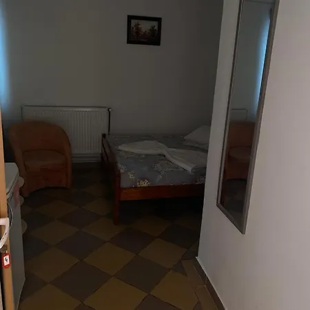 Casa Flory & Crystiana 2*