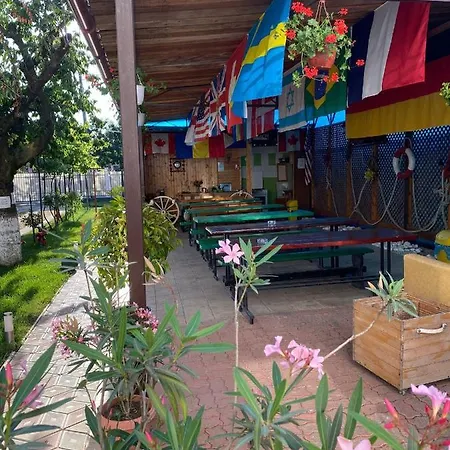 Guest house Casa Flory & Crystiana