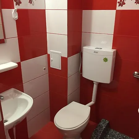 Pensión Casa Flory&crystiana 2*